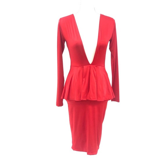 Dresses & Skirts - 0032 Red Sexy Long Sleeve Dress
